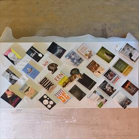 De boeken op de longlist voor de ECI Literatuurprijs 2016.