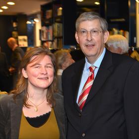 Welkom! Daphne ter Bals en Willem Pieter Staal (boekverkopers Douwes Boekhandel).