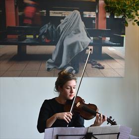 Muzikale omlijsting door het  Spuntini kwartet (studenten Haags Conservatorium)