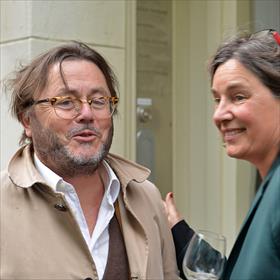 Ru de Groen (auteur), Paulien Loerts (algemeen directeur Singel Uitgeverijen).