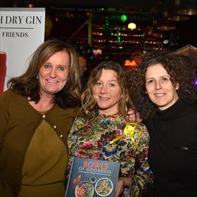 Fusina Verloop (organisator Kookboek van het Jaar), Nina Olsson (genomineerd voor 'Bowls of Goodness'), Marike den Brok (uitgever geïllustreerde non-fictie, Luitingh-Sijthoff ).