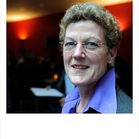 Ineke Verkaaik (boekhandel Verkaaik, Gouda) &#39;We willen best met elkaar samenwerken in de branche - tot &#39;t over de centen gaat.&#39;