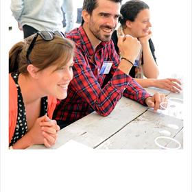 Willemijn Peene (uitgever ThiemeMeulenhoff), Tomás Kruijer (acquirerend redacteur Karakter uitgevers), Femke Bilderbeek (publiciteit L.J. Veen).