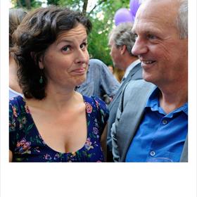 Monique Boot (hoofd productie) &#39;het is bijna gênant, zo mooi als het geworden is,&#39;&#160; en Jan de Boer(ontwerper).