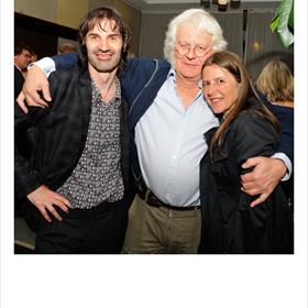 Redmond O&#39;Hanlon (auteur, avonturier, charmeur) heeft de handen vol aan Jan Desmet (auteur)&#160;en diens partner Heidi De Moor