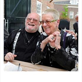 OUDGEDIENDEN Clemens Hoevenaars, Tosca Heyligers (v/h Boekhandel Blokker, Heemstede).