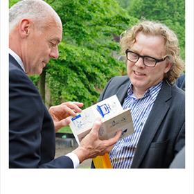 OOIT GELEEND? Adriaan Langendonk (nu Stichting Lezen, ooit werkzaam bij KBb) is net als Ari Doeser fan van Joost Swarte. Dit boekje komt echt uit Adriaans collectie.