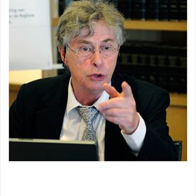 Vervolgens geeft Eberhard König (kunsthistoricus en mediëvist) een inleiding over het Brevier.