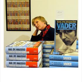 Heftig, zo&#39;n avond. Met zo&#39;n toonbank. Edith Aerts (uitbater De Groene Waterman).