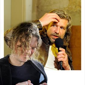 @thuisfront: &#39;#Knausgard = net&#160;#Voskuil maar dan minder #suf&#39;