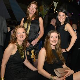 Marjolein Pleune (projectmanager AKO Audax), Heleen Rozemeijer (procesmanager AKO),&#160;Mariëlle Leonupun (lounge manager AKO Schiphol), Martina Mattersdorfer (boekinkoper AKO).
