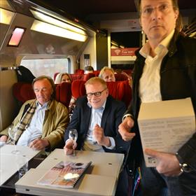 Ben te Voortwis (eigenaar Boerderij Lindenhoff Baambrugge), Martijn Griffioen (directeur Dutch Media) en&#160;Alain Caron.