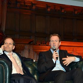 Welbespraakt.... Yousri Mandour (auteur&#160;&#39;Groeimodellen&#39;), Steven Van Bellethem (auteur &#39;De Conversation Company&#39;).