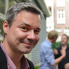 De Kuifje van de Bezige Bij: Peter van der Zwaag (vertaalde literatuur en herexploitaties). 