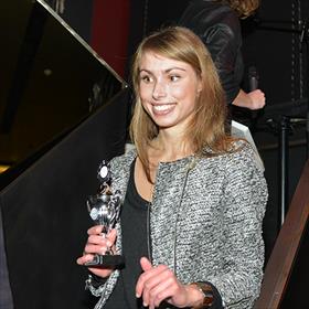 Gaat het wennen? Lise Weits wint nogmaals met Kijk ik Kook! Nu niet voor de prijs voor vormgeving maar voor mooiste&#160;Goede Doelenkookboek.