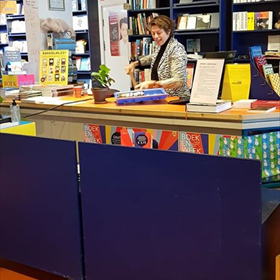 Creatieve oplossing bij De Nieuwe Boekhandel: Monique Burger en haar Boekenschep