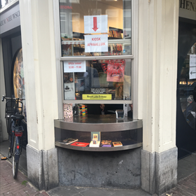 Afhaalluik Athenaeum Nieuwscentrum Amsterdam