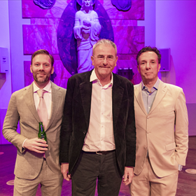 Willem Bisseling, de Deense schrijver Jens Christian Grøndahl en Paul Sebes.
