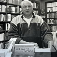 Oud-boekhandelaar Bert Roodhorst overleden
