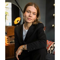 Evie Lukassen start bij Park Uitgevers als junior acquirerend redacteur non-fictie