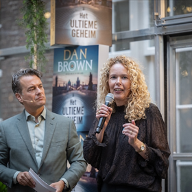 Met Luitingh-Sijthoffdirecteur Febe van der Wardt