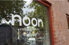 Nieuwe boekcafés in Amsterdam en Tilburg