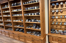  Boekwinkels met bijzonder assortiment non-books (2): Boekenhuis Rijssen