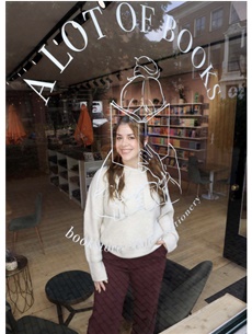  Lotte van Es (A Lot Of Books): ‘Elke avond moet ik enorme hoeveelheden bijbestellen’