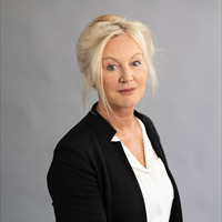 Joke Hermsen wordt de nieuwe voorzitter van PEN Nederland