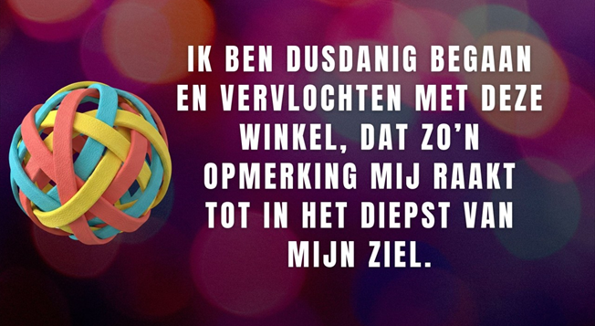 Een vrouw loopt bij binnenkomst meteen naar de kassa. 'Ik wil graag de nieuwe roman van Adriaan van ...