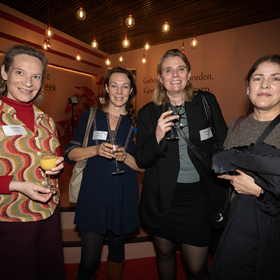 Jowi Schmitz, Arienne Bolt, Cindy Hoetmer en Claudia Carli