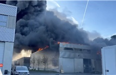 Magazijn Idea Books verwoest bij brand