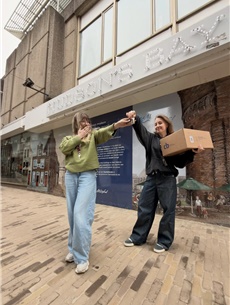 Een nieuwe Van der Velde? Een literaire AI-prijs?