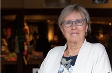 Tine Walinga-Riemer: 'Het dienen komt eerst, het verdienen komt als zegen daarop'