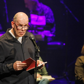 Govert Derix vertelde over zijn jubileumuitgave 'De boekhandel als ecosysteem', waarvan de uitgave is verzorgd door Zuid (sinds begin dit jaar de nieuwe naam van TIC)