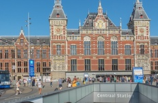 Pop-upmuseum op Amsterdam CS voor 25 jaar NS Publieksprijs