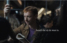 'Wie leest heeft een goed verhaal' presenteert nieuwe reclamespot