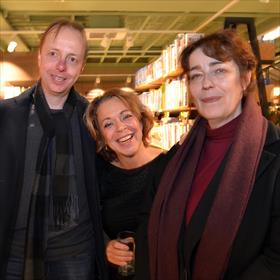 Eelco Zuidervaart (Boekhandel Donner, Rotterdam), Sandra van Doorn (Kramer & Van Doorn), Marjan Schoonderwoerd (Boekhandel Donner).