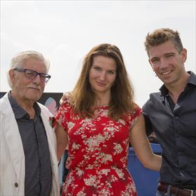 Jan Siebelink (auteur), Jente Jong (auteur) en Bart Gielen (van Barts Boekenclub).